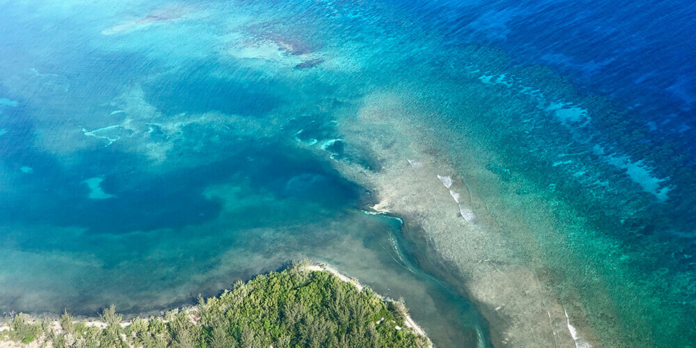 The coast of Jamaica seen from above.jpg