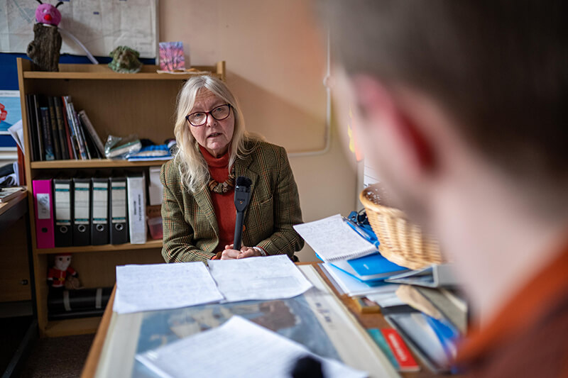 Alex Hildred speaking to David Mason about the Mary Rose